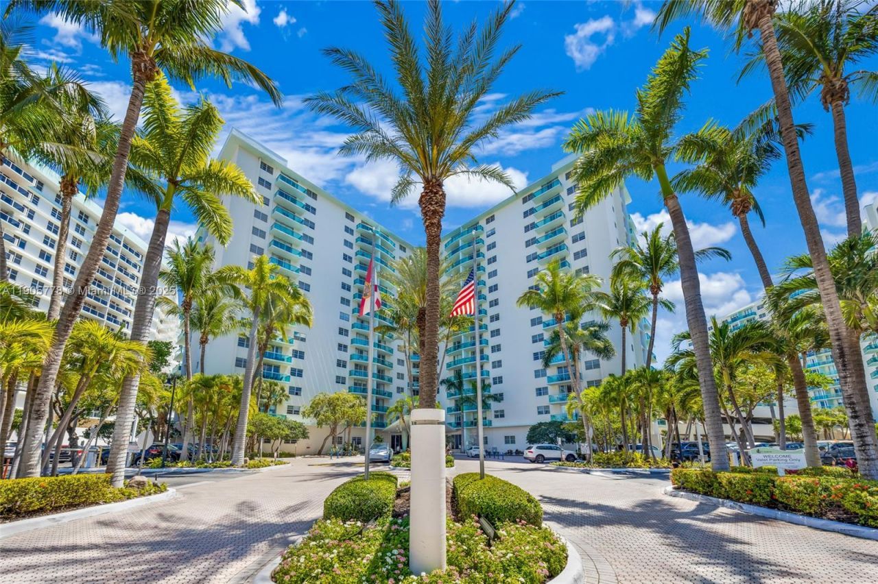 3801 S Ocean Dr, Unit 15R, Hollywood, FL 33019 Photo