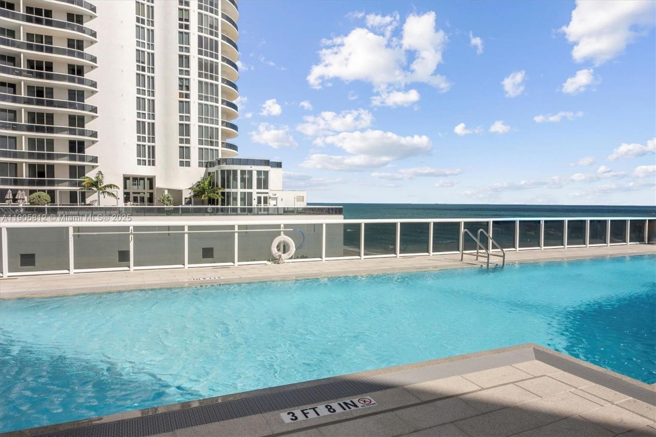 15811 Collins Ave, Unit 3405, Sunny Isles Beach, FL 33160 Photo