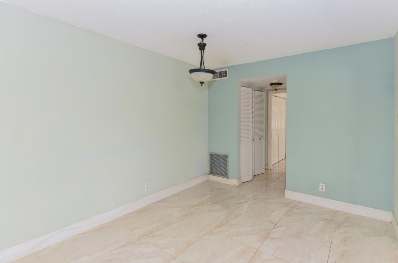 262 Bedford K, West Palm Beach, FL 33417 Photo