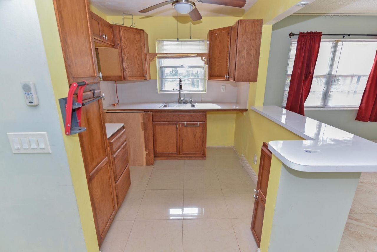262 Bedford K, West Palm Beach, FL 33417 Photo