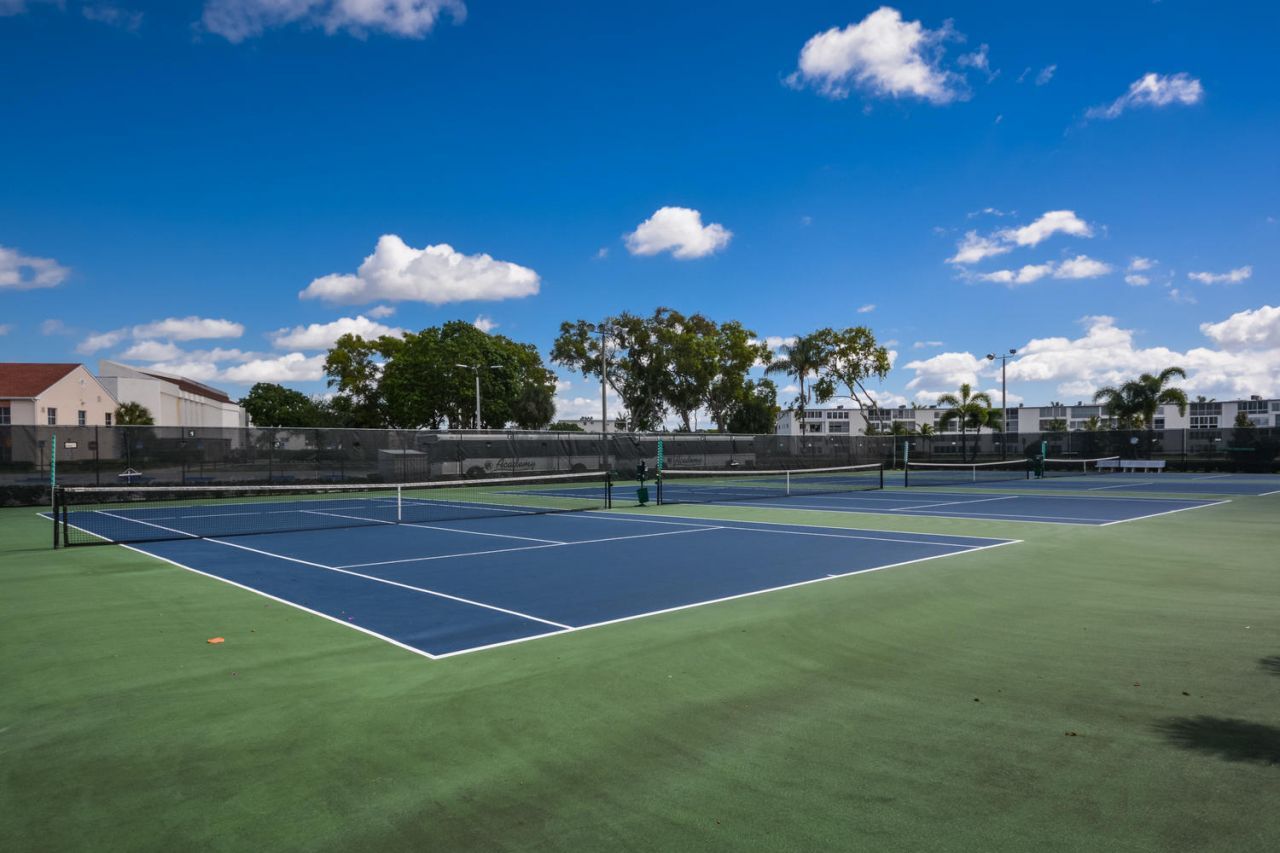 262 Bedford K, West Palm Beach, FL 33417 Photo