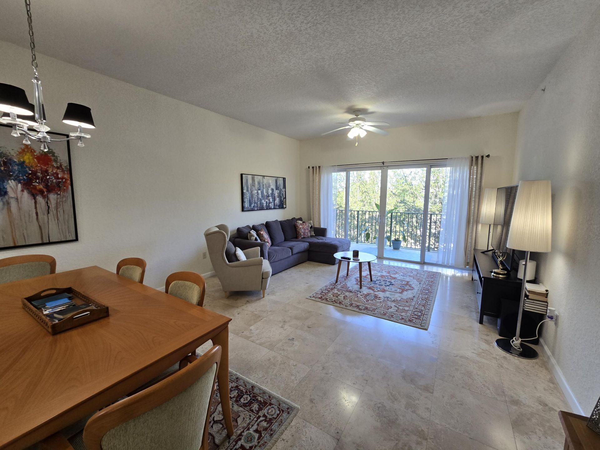 1640 Presidential Way, Unit 403, West Palm Beach, FL 33401 Photo