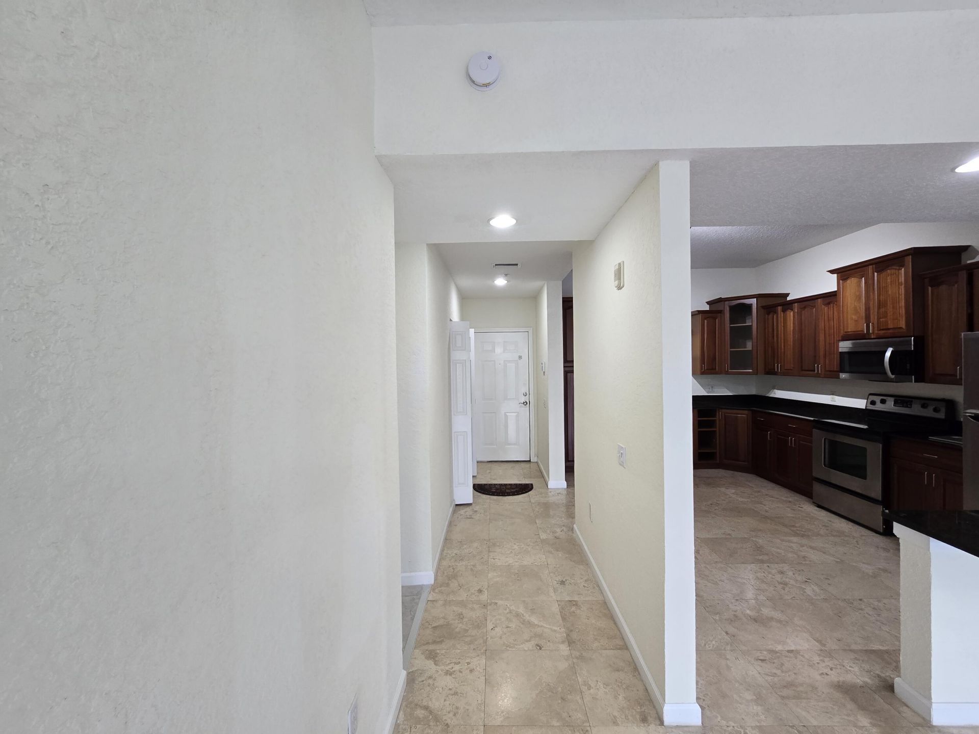 1640 Presidential Way, Unit 403, West Palm Beach, FL 33401 Photo