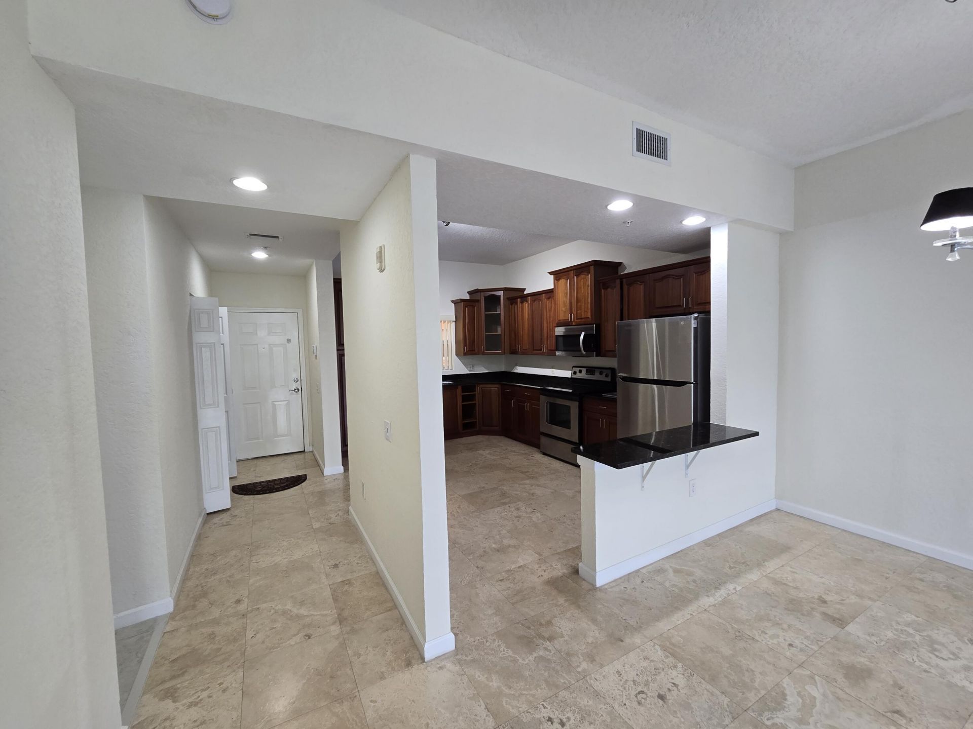 1640 Presidential Way, Unit 403, West Palm Beach, FL 33401 Photo