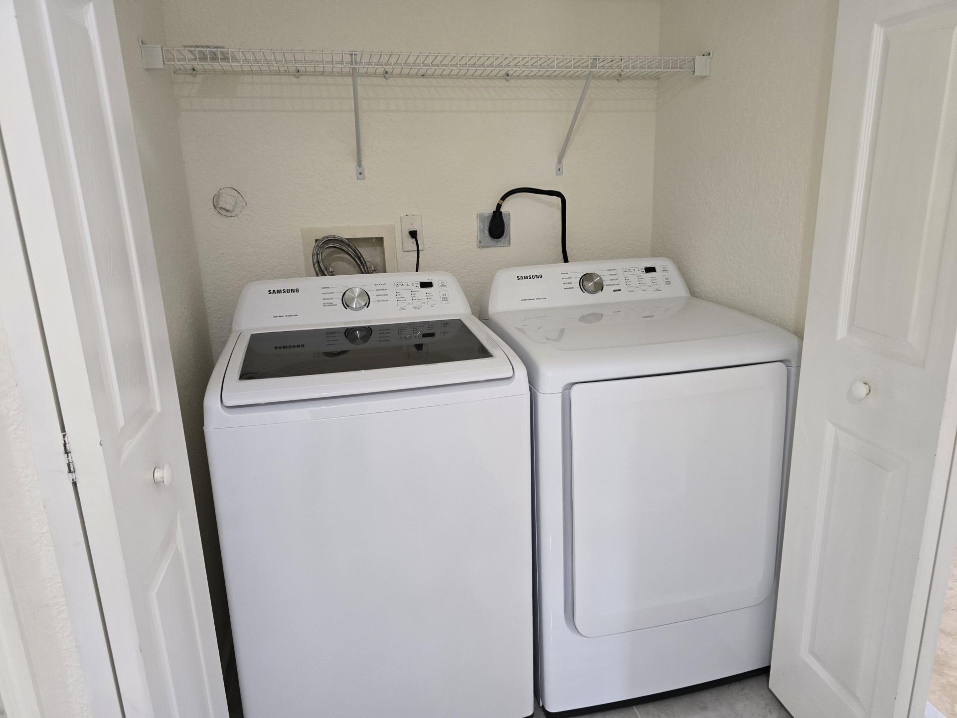 1640 Presidential Way, Unit 403, West Palm Beach, FL 33401 Photo