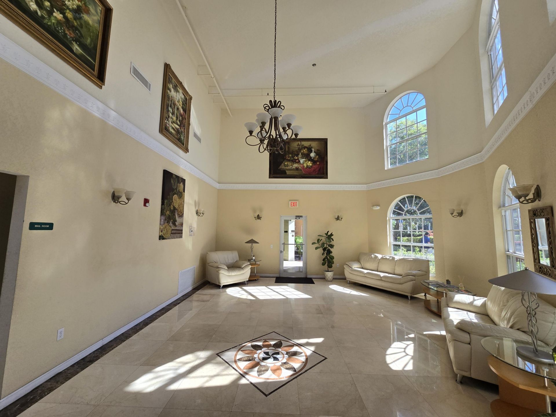 1640 Presidential Way, Unit 403, West Palm Beach, FL 33401 Photo