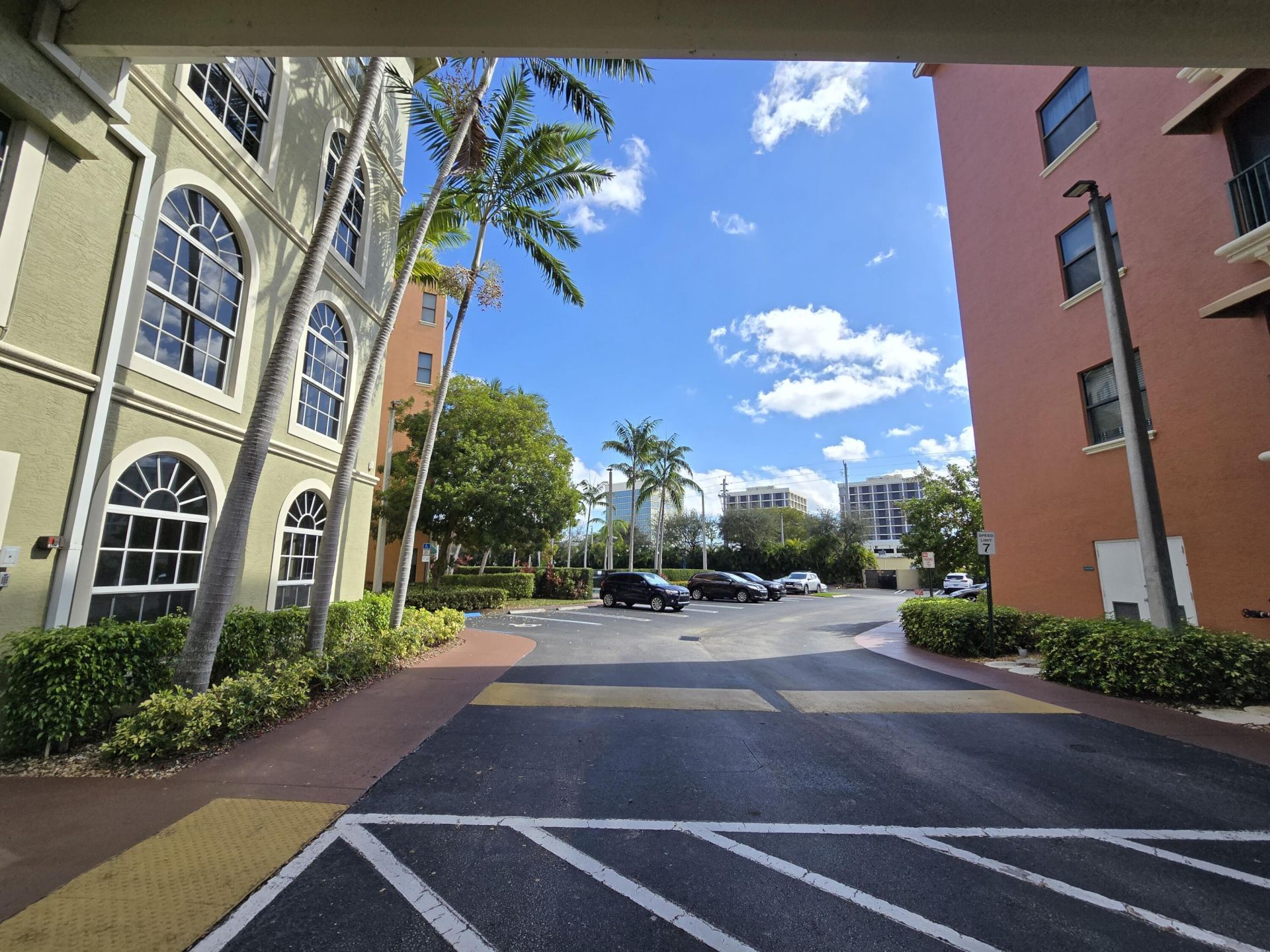 1640 Presidential Way, Unit 403, West Palm Beach, FL 33401 Photo