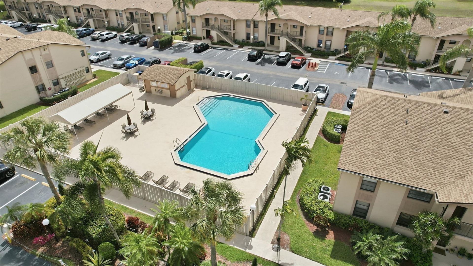 9449 Boca Cove Circle, Unit 914, Boca Raton, FL 33428 Photo