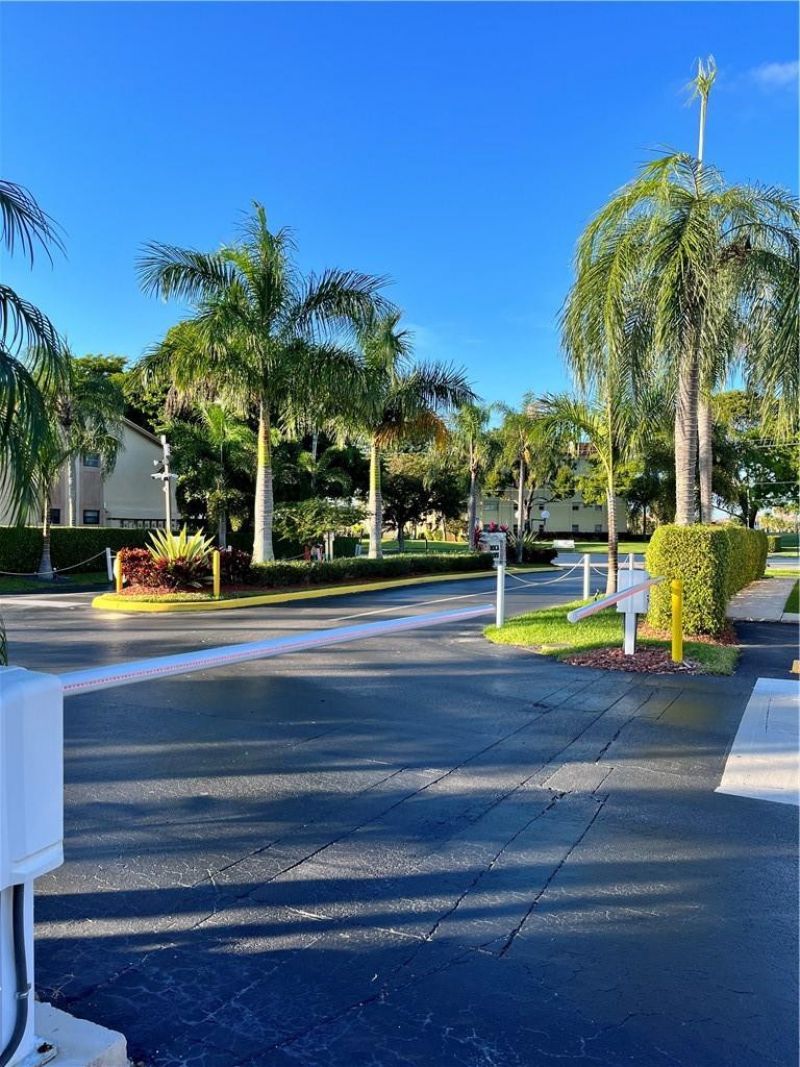 9449 Boca Cove Circle, Unit 914, Boca Raton, FL 33428 Photo