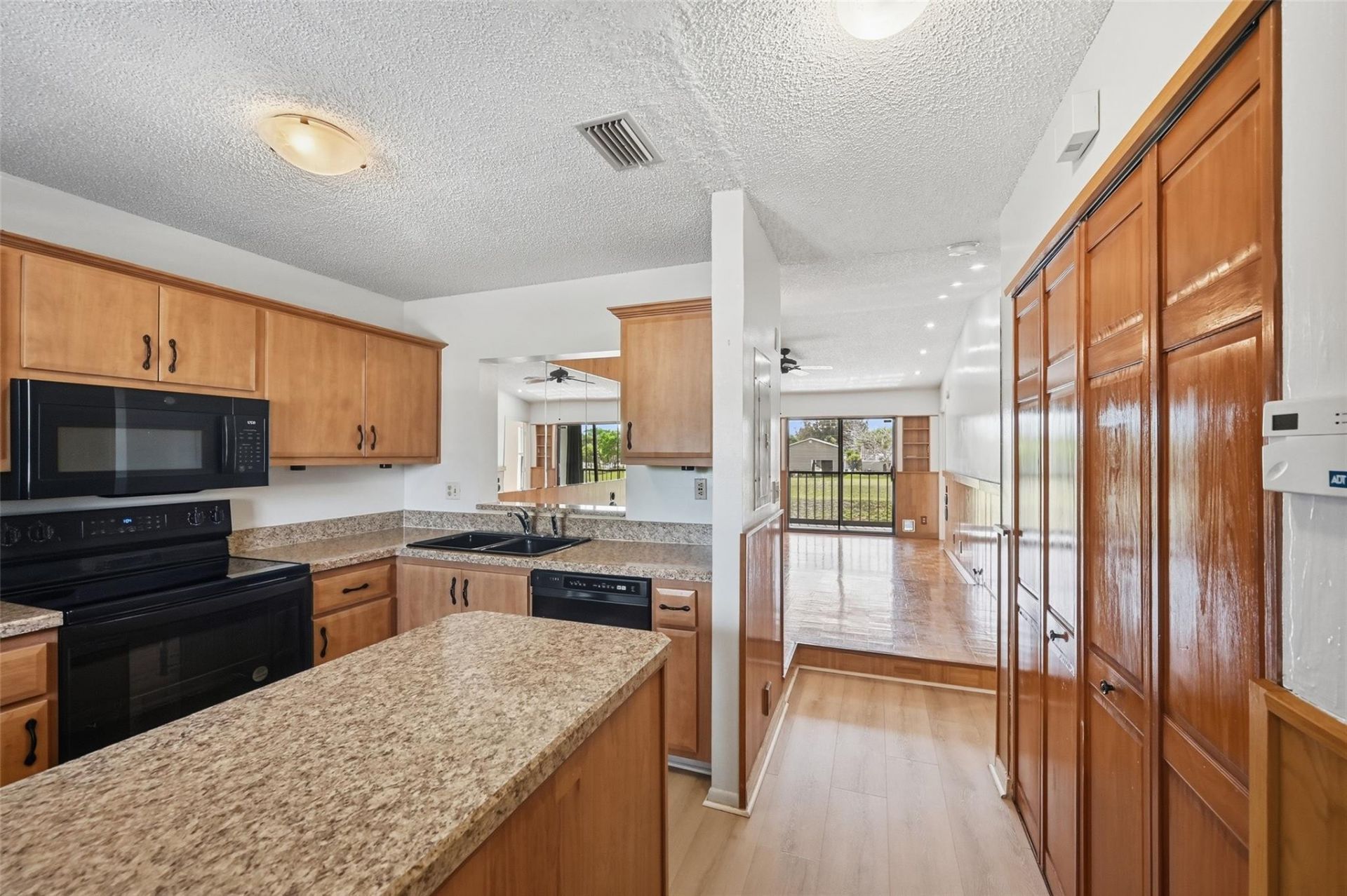 9449 Boca Cove Circle, Unit 914, Boca Raton, FL 33428 Photo