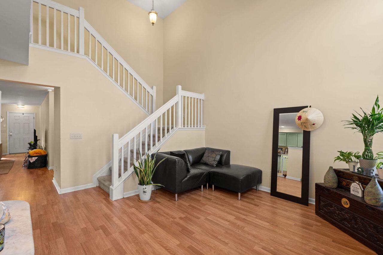 5231 Fernland Way Photo 14