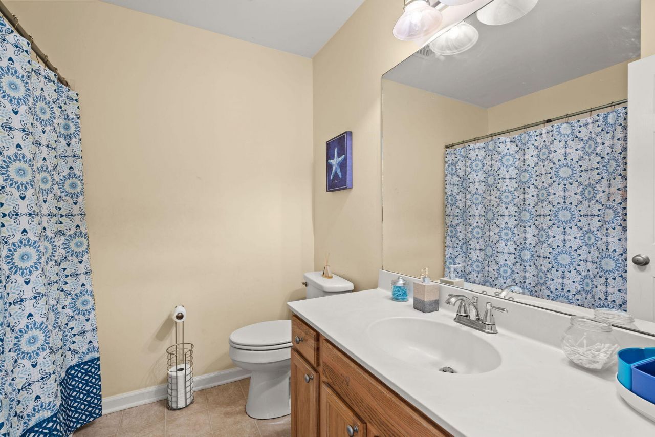 5231 Fernland Way Photo 17