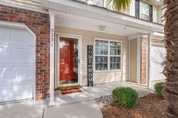 5231 Fernland Way photo 4