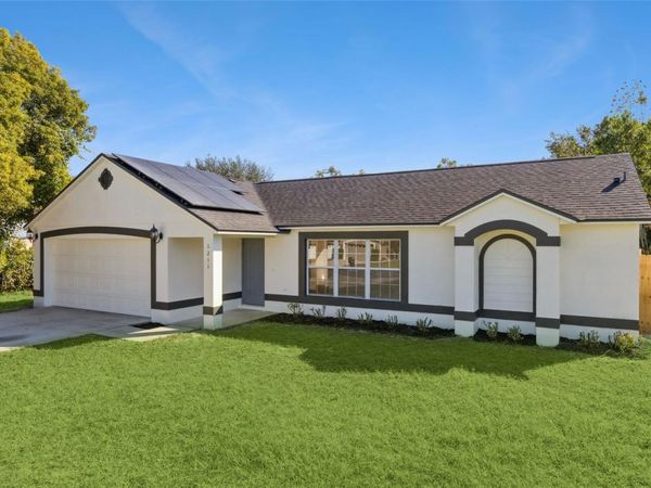 1211 STILLWATER AVENUE, DELTONA, FL 32725