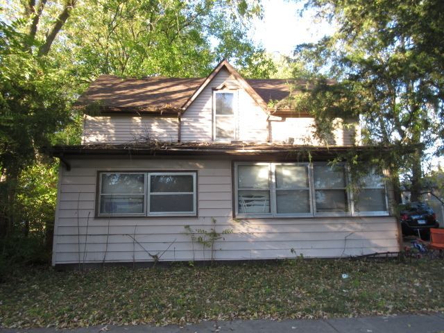 1204 W Hill Street, Urbana, IL 61801 Main Photo