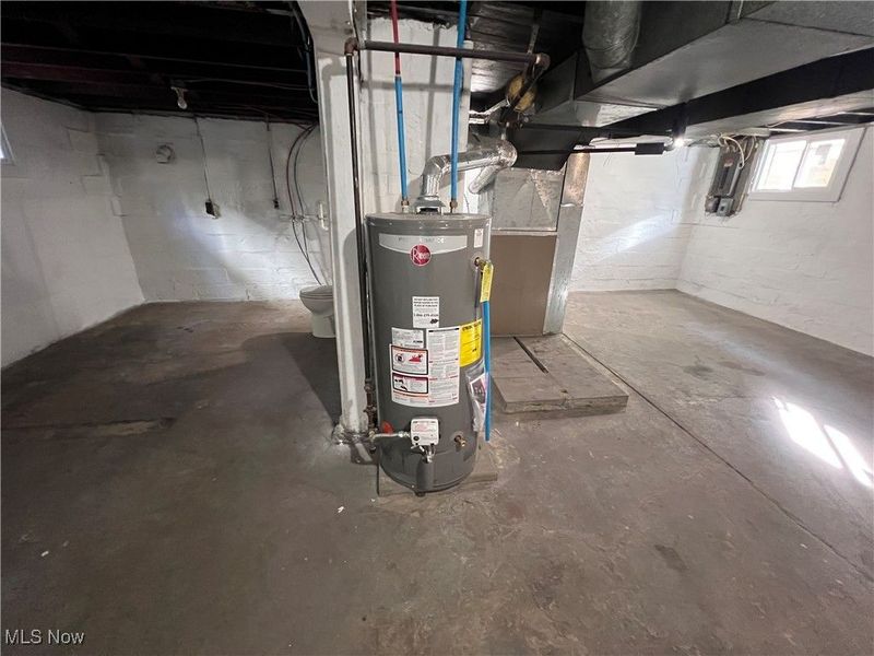 828 Locust Avenue, Zanesville, OH 43701 Photo 19