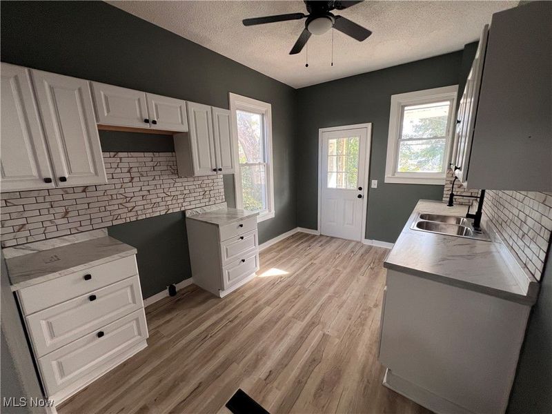 828 Locust Avenue, Zanesville, OH 43701 Photo 4