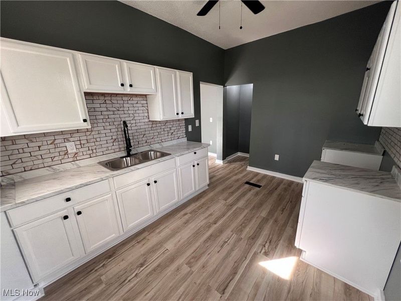 828 Locust Avenue, Zanesville, OH 43701 Photo 5