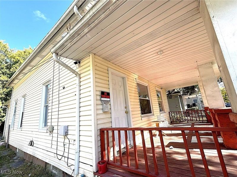 6812 Lawn Avenue, Cleveland, OH 44102 Photo 3