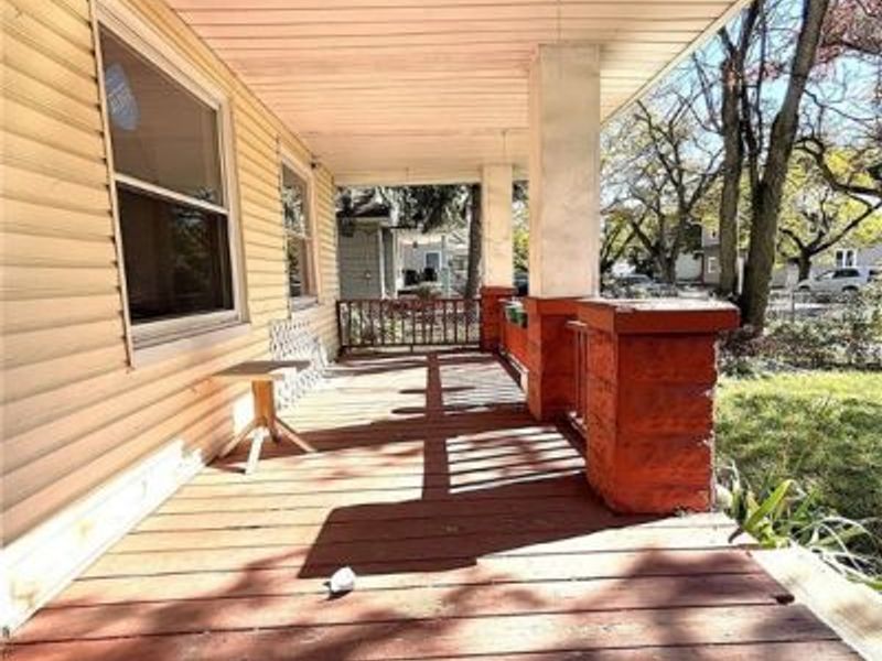 6812 Lawn Avenue, Cleveland, OH 44102 Photo 9