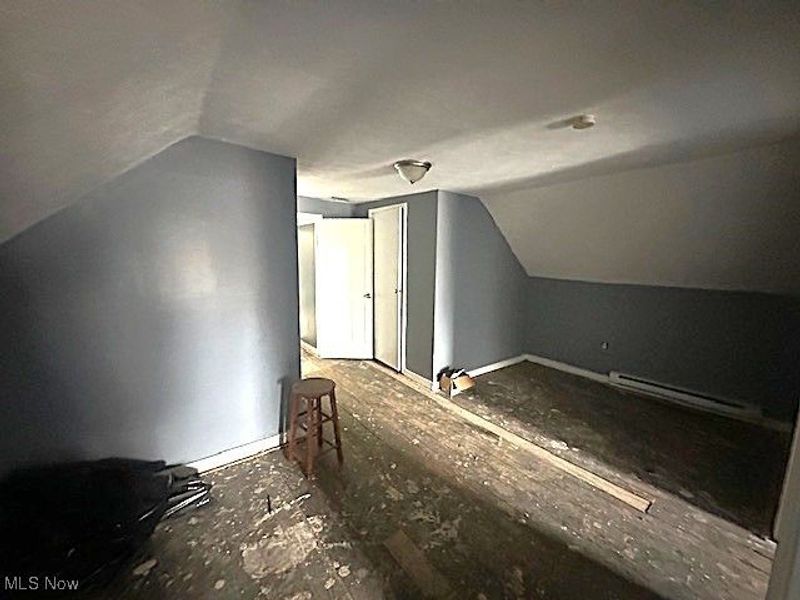 4429 Hyde Avenue, Cleveland, OH 44109 Photo 16