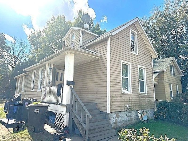 4429 Hyde Avenue, Cleveland, OH 44109 Photo 28