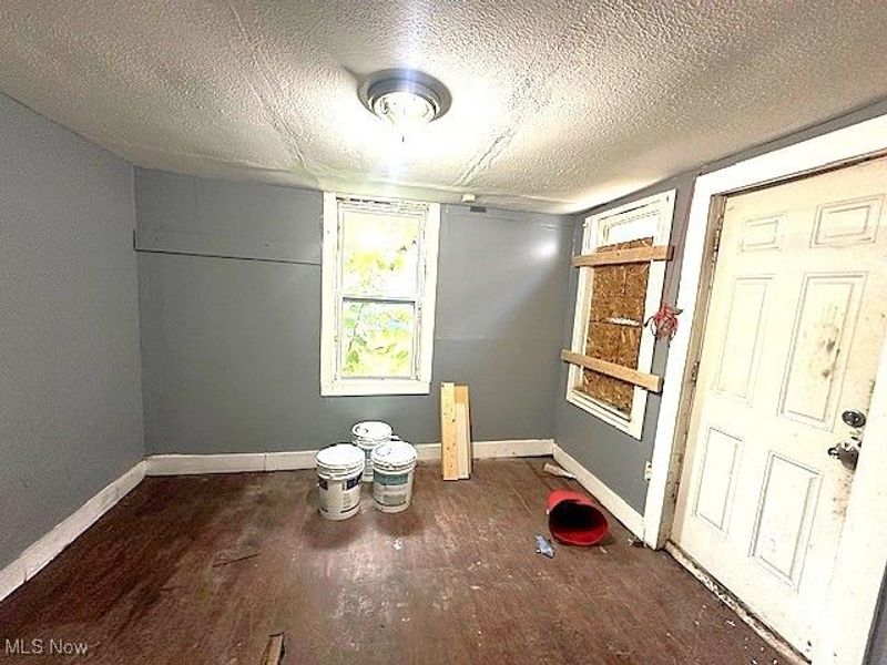 4429 Hyde Avenue, Cleveland, OH 44109 Photo 9