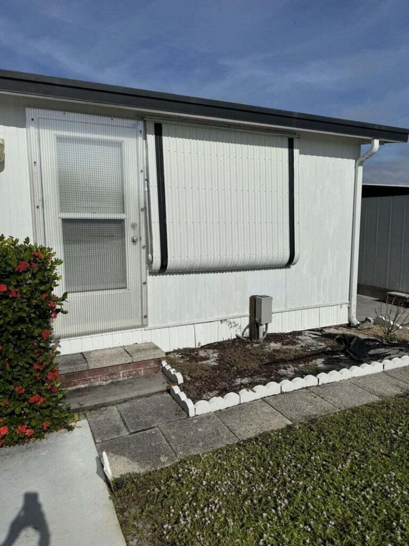 11055 SE Federal Highway, Unit 33, Hobe Sound, FL 33455 Photo