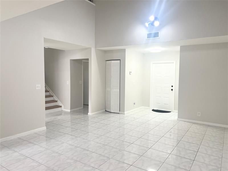 11530-32 NW 43rd Street, Coral Springs, FL 33065 Photo