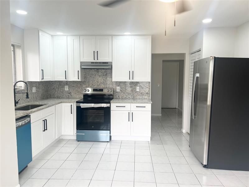 11530-32 NW 43rd Street, Coral Springs, FL 33065 Photo