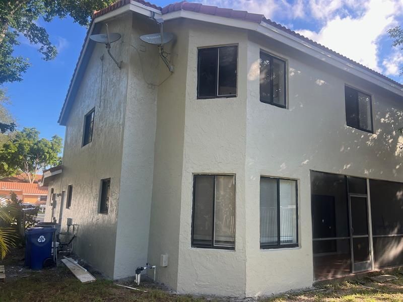 11530-32 NW 43rd Street, Coral Springs, FL 33065 Photo