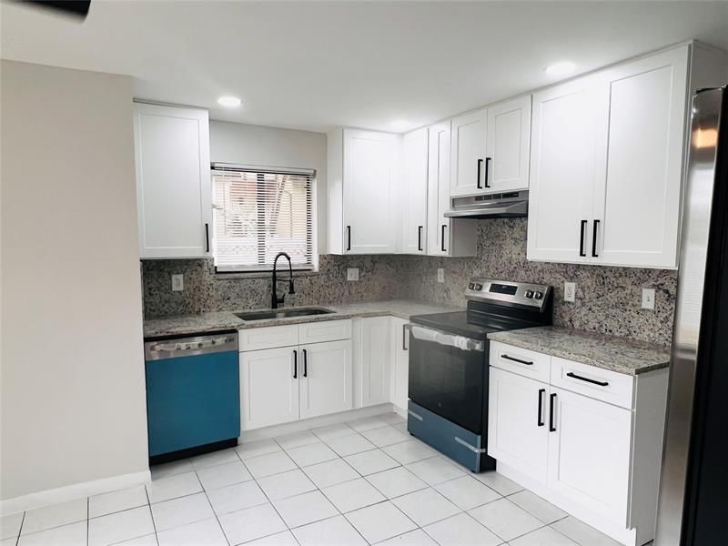 11530-32 NW 43rd Street, Coral Springs, FL 33065 Photo