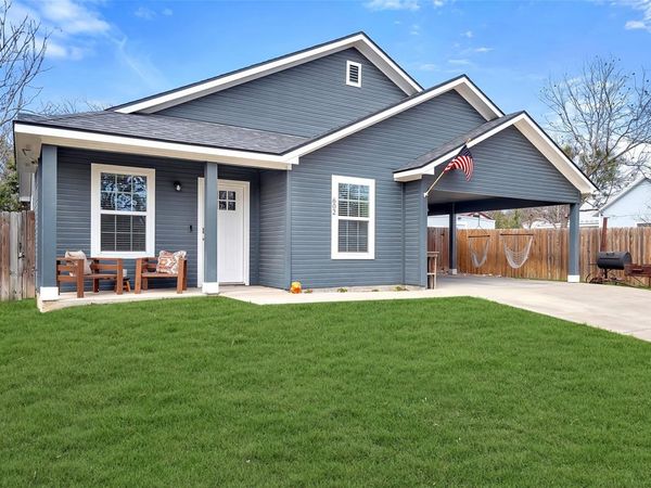 602 S Pierce ST, Burnet, TX 78611