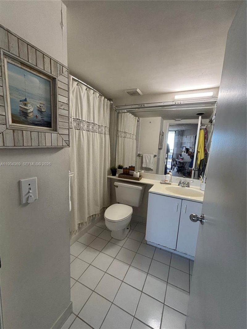 3300 NE 191st St, Unit 1403, Aventura, FL 33180 Photo
