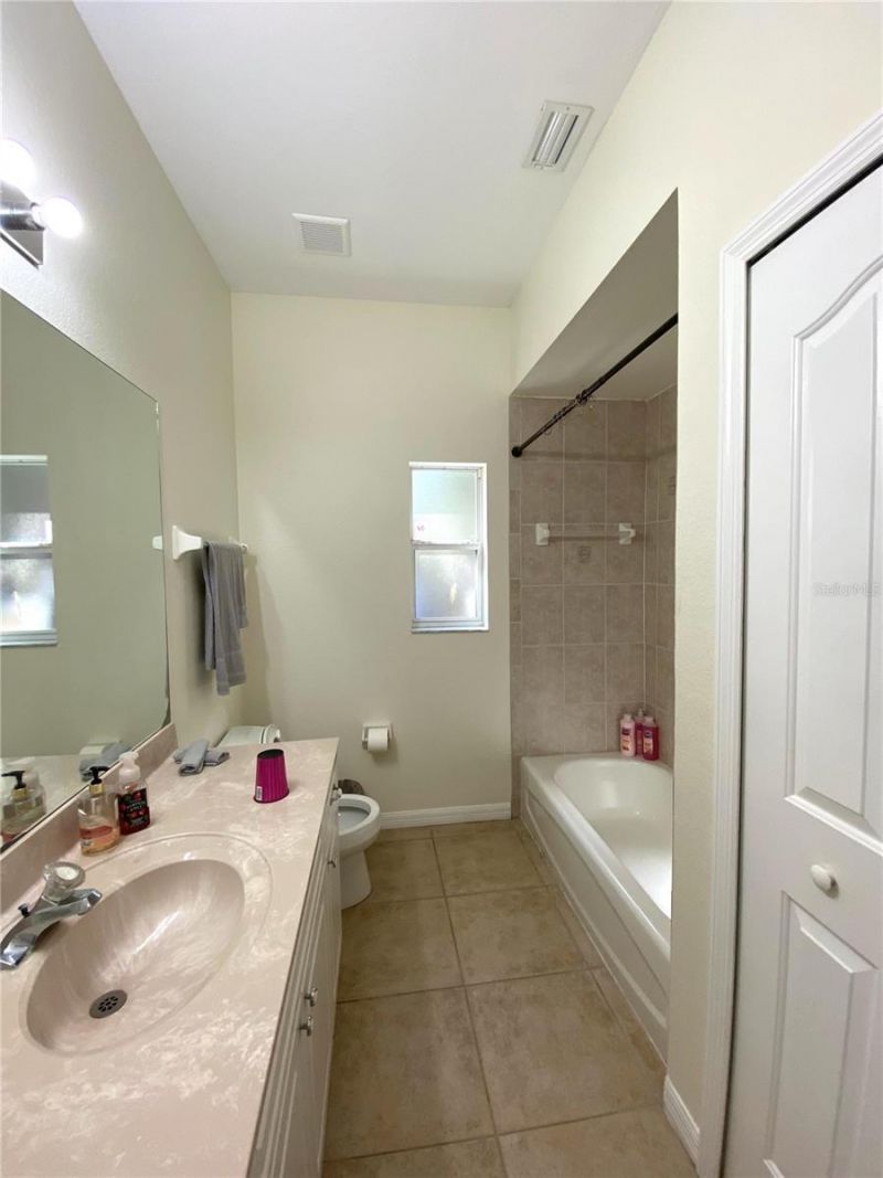 5540 Allamanda Avenue, North Port, FL 34288 Photo