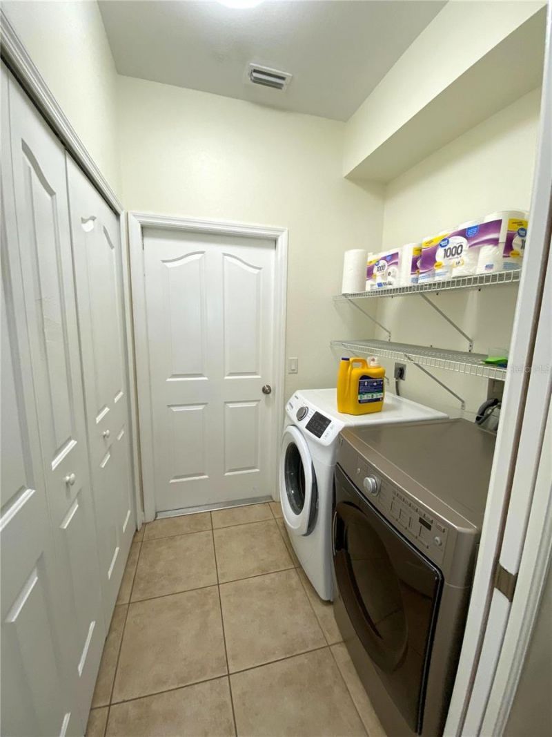 5540 Allamanda Avenue, North Port, FL 34288 Photo