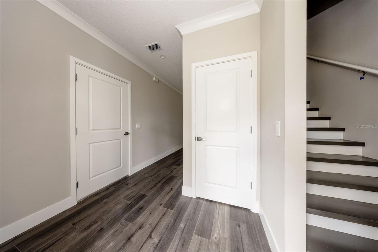 310 Mitnik Drive, Deltona, FL 32738 Photo