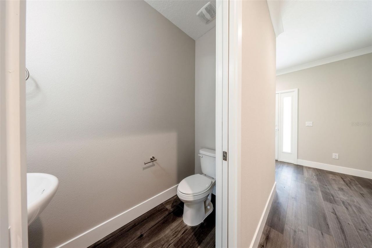 310 Mitnik Drive, Deltona, FL 32738 Photo