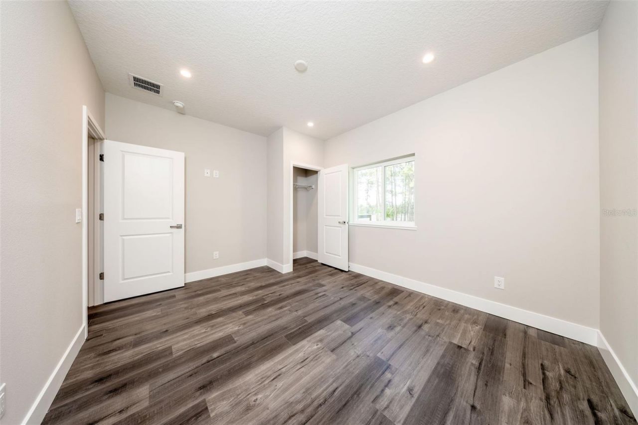 310 Mitnik Drive, Deltona, FL 32738 Photo