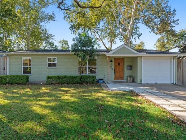 2205 N Plains Ave, Austin, TX 78757