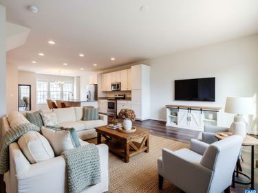 236 WILLOWSHIRE CT, Waynesboro, VA 22980