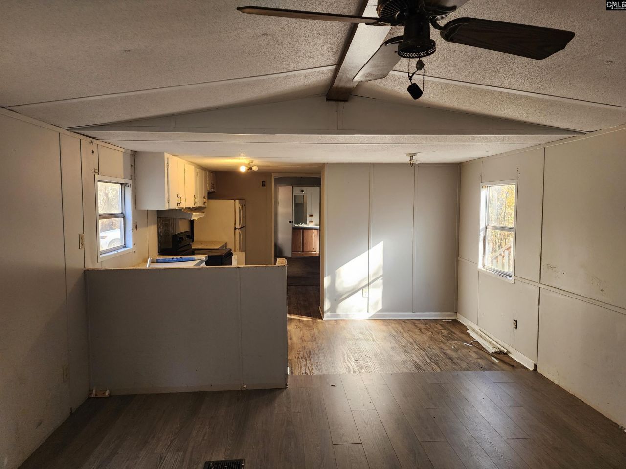 323 Haven Road Photo 5