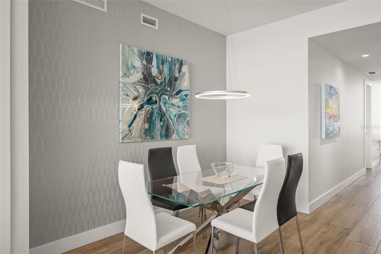 1155 N Gulfstream Avenue, Unit 1006, Sarasota, FL 34236 Photo