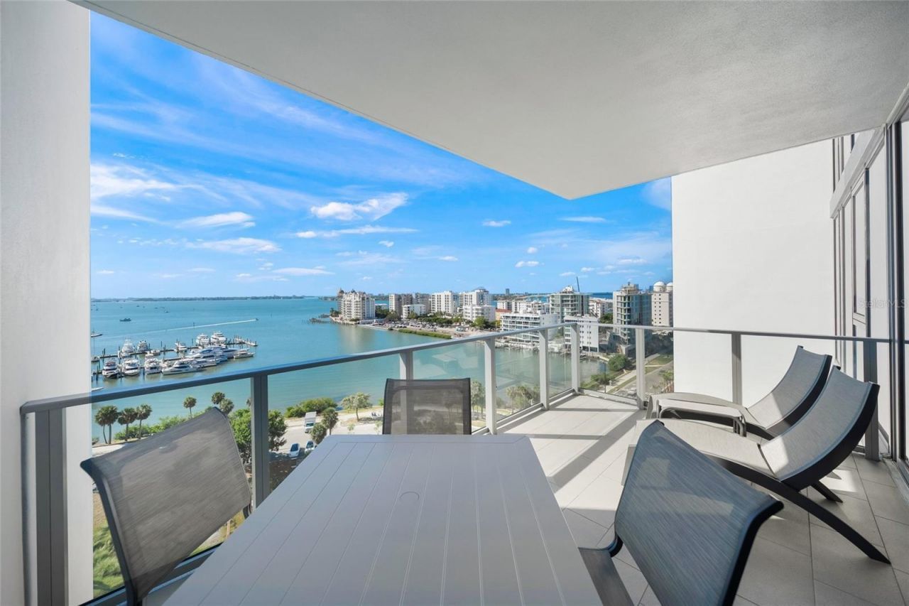 1155 N Gulfstream Avenue, Unit 1006, Sarasota, FL 34236 Photo