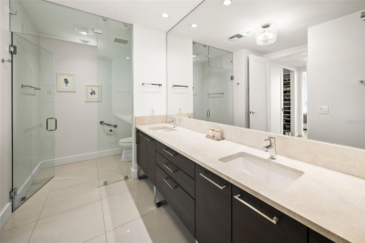 1155 N Gulfstream Avenue, Unit 1006, Sarasota, FL 34236 Photo