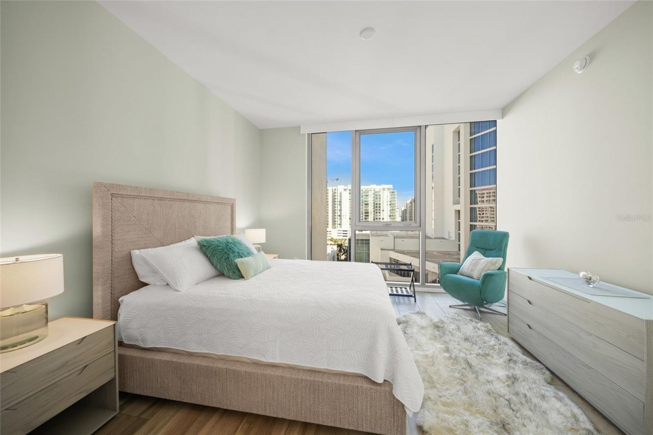 1155 N Gulfstream Avenue, Unit 1006, Sarasota, FL 34236 Photo