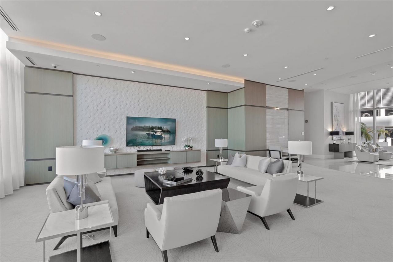 1155 N Gulfstream Avenue, Unit 1006, Sarasota, FL 34236 Photo