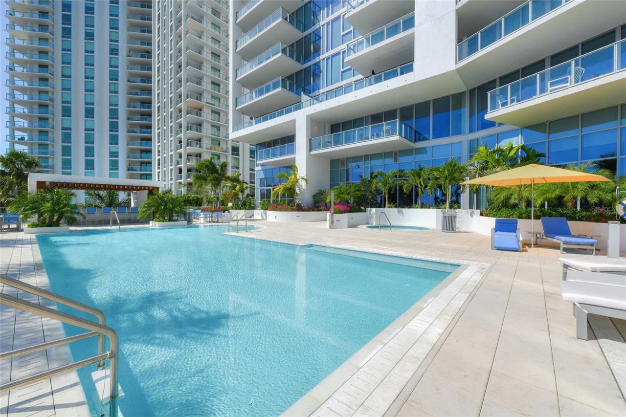 1155 N Gulfstream Avenue, Unit 1006, Sarasota, FL 34236 Photo