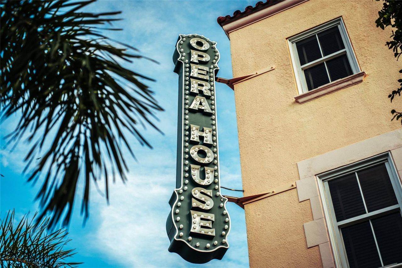 1155 N Gulfstream Avenue, Unit 1006, Sarasota, FL 34236 Photo