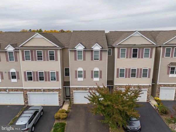 207 SADDLEBROOK DRIVE, BENSALEM, PA 19020